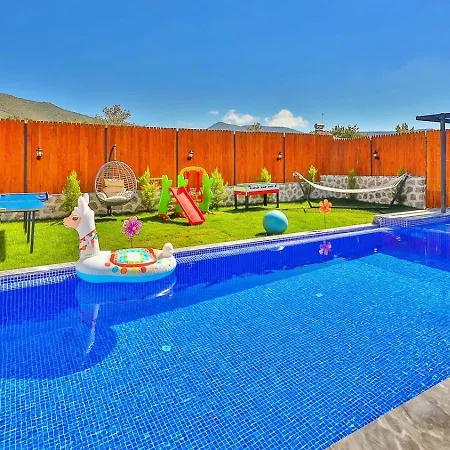 Yesilkoey 2 Bedroom Secluded With Private Pool Hot Tub Villa *