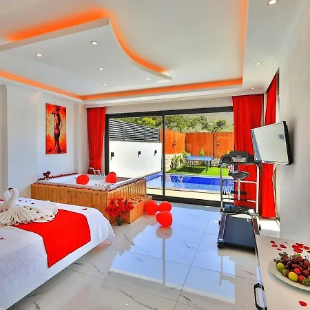 Yesilkoey 2 Bedroom Secluded With Private Pool Hot Tub Villa Kalkan