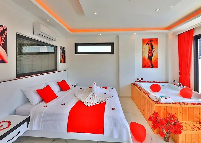 Yesilkoey 2 Bedroom Secluded With Private Pool Hot Tub * Kalkan
