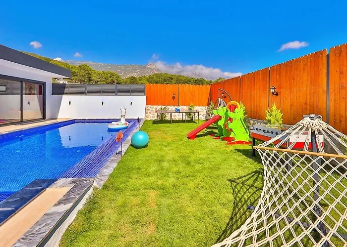Yesilkoey 2 Bedroom Secluded With Private Pool Hot Tub Villa Kalkan